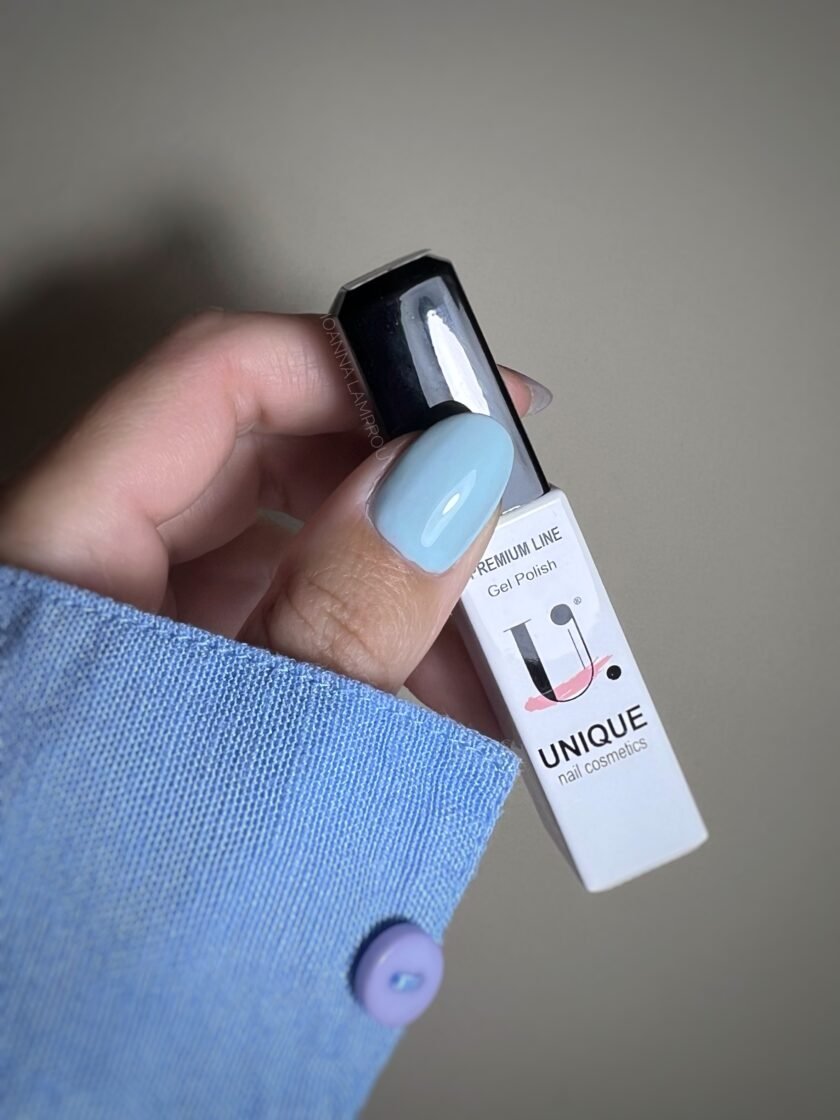 Alternative view of Ημιμόνιμο Βερνίκι UNIQUE - MARINE HARBOR MIST - MC019