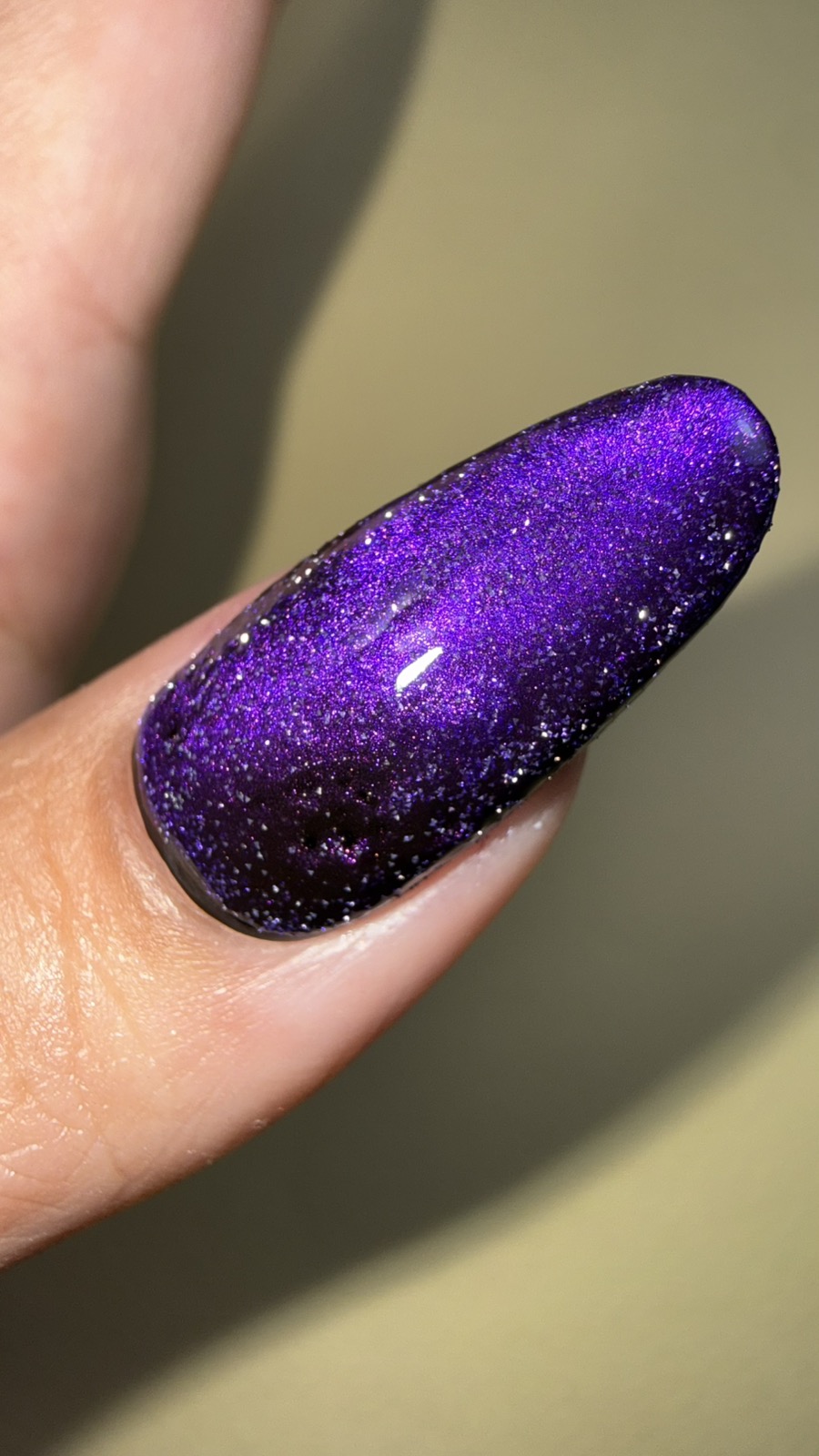Ημιμόνιμο Βερνίκι UNIQUE – DUSTY CAT'S EYE PURPLE – DT003 - Image 2